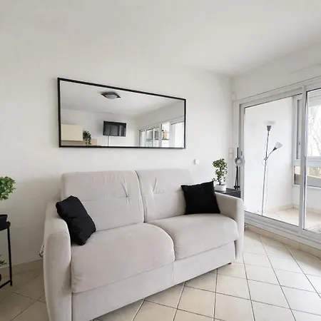 Apartment Proche - Wifi & Piscine Lgm *